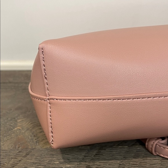 Samara Vegan Leather Peony Pink Shoulder/Crossbody Bag NWOT - Picture 4 of 7